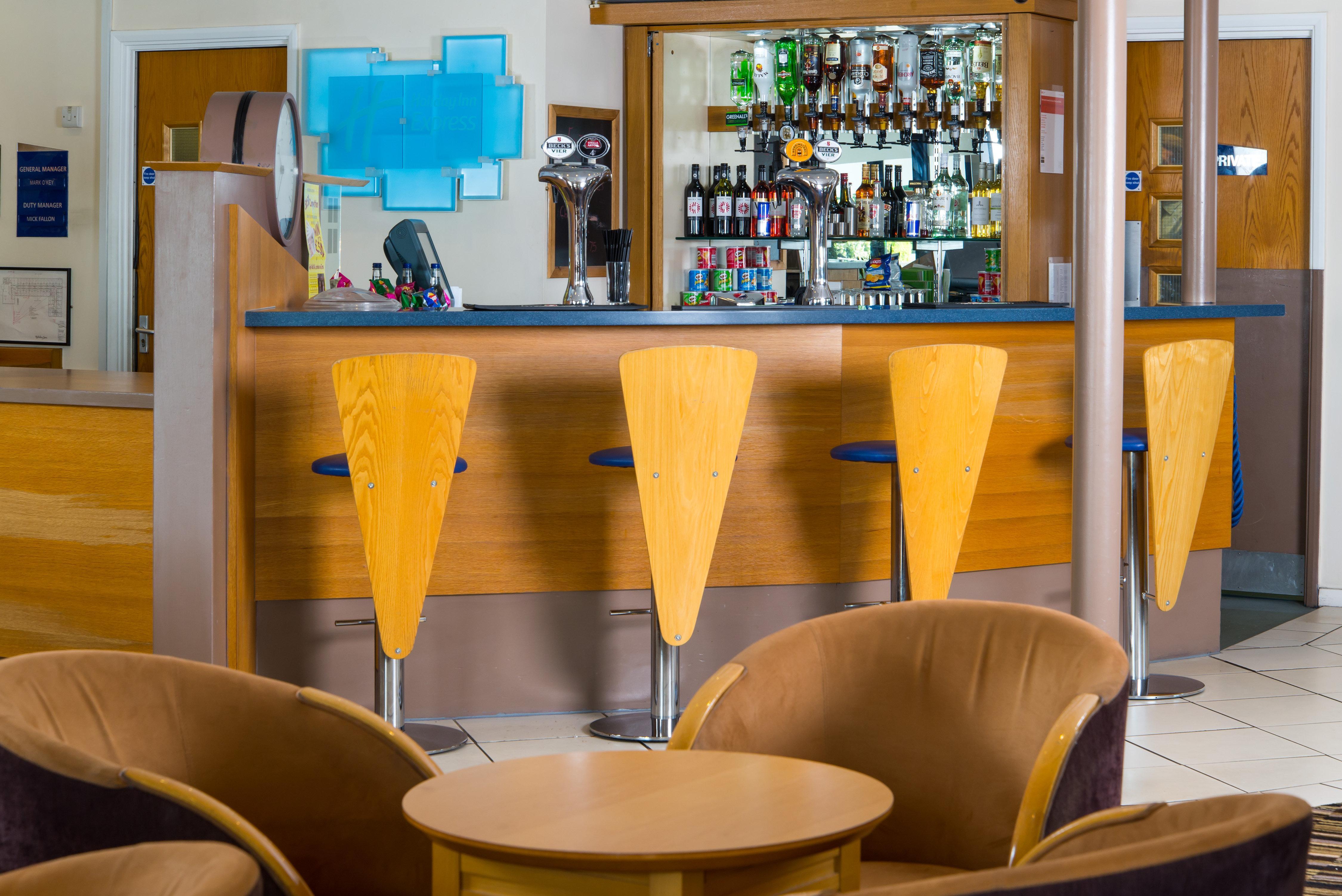 Holiday Inn Express Peterborough By Ihg Buitenkant foto
