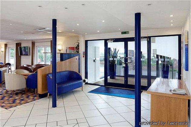 Holiday Inn Express Peterborough By Ihg Interieur foto
